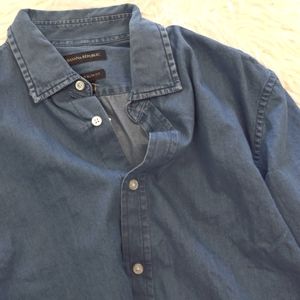 Men's Banana Republic Denim Blue Button Down Shirt